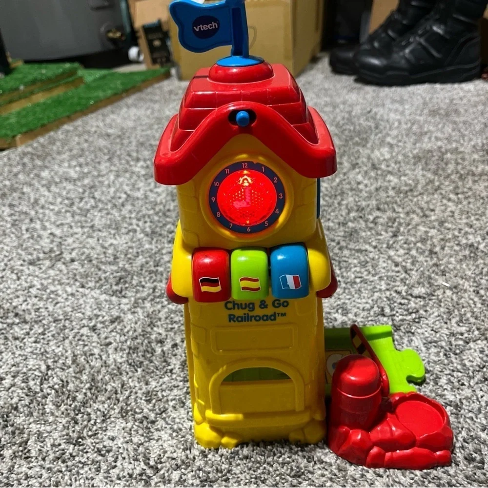 VTech Go Go Smart Wheels Train Station Play set Replacement Depot Talking